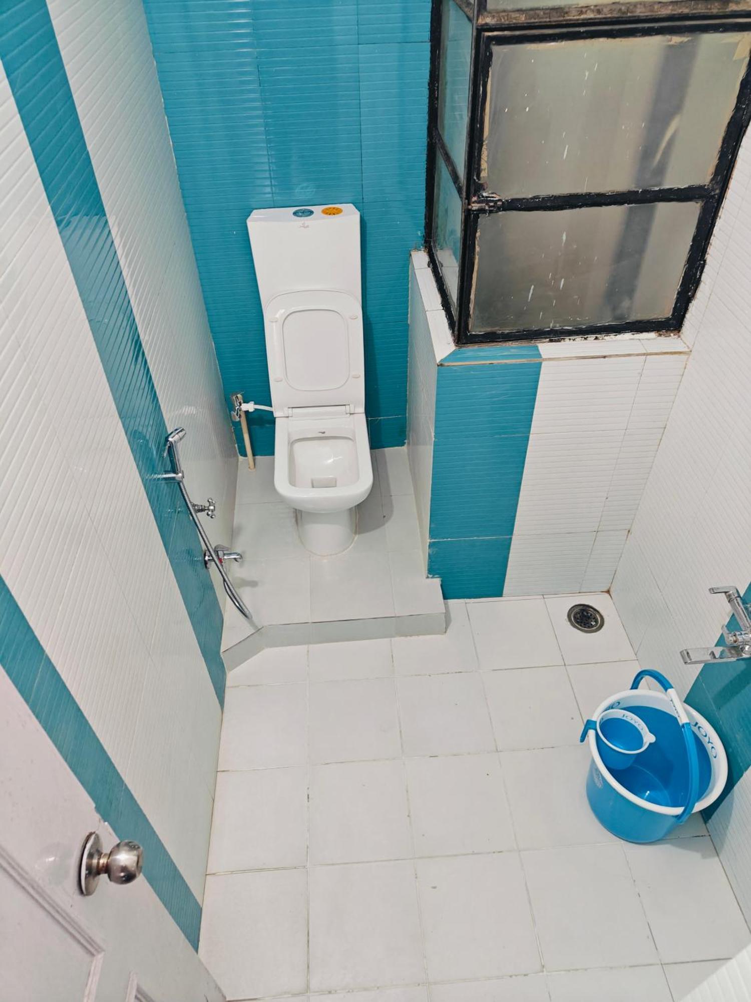 Ava Homestay Indore Exteriör bild