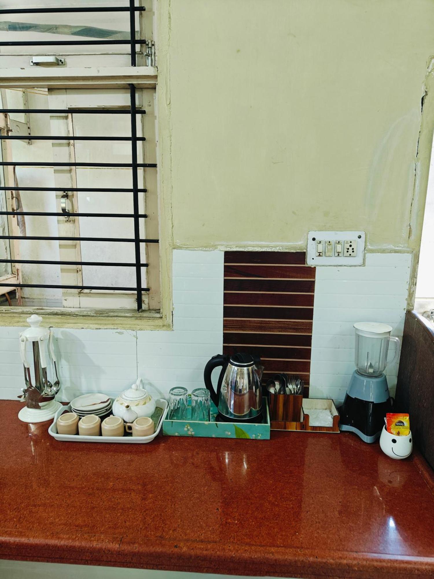 Ava Homestay Indore Exteriör bild